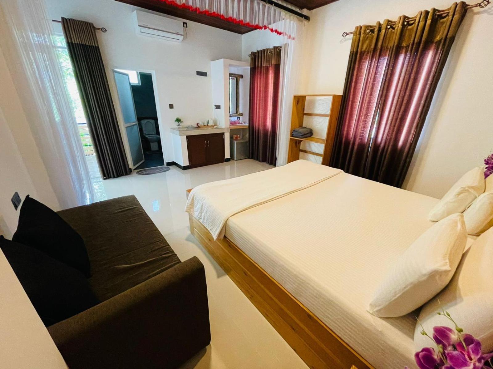 Dhanudi Homestay Ella Luaran gambar