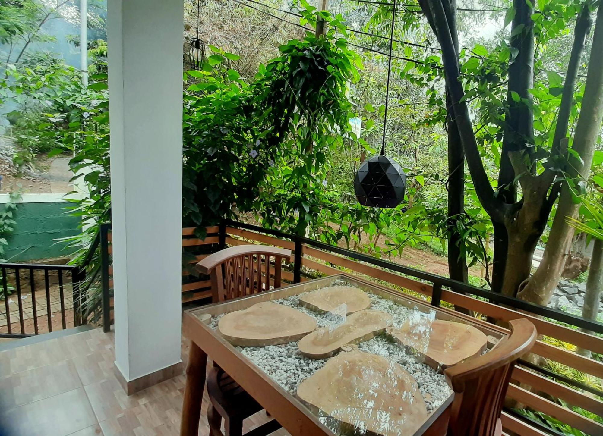 Dhanudi Homestay Ella Luaran gambar